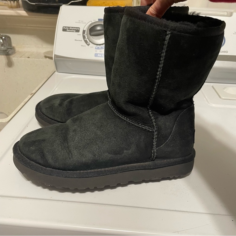 BLACK MINI SHORT UGGS